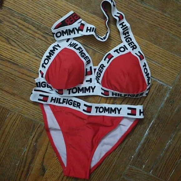 Tommy Hilfiger red bikini - Picture 5 of 5